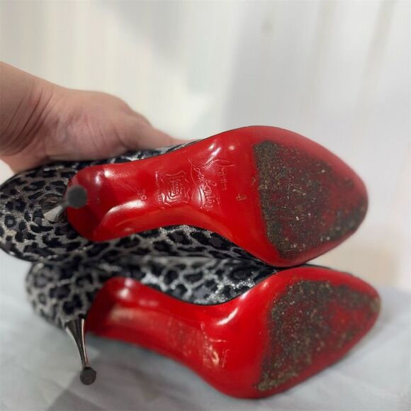 Christian Louboutin Black Satin Peep Toe Heels Red Sole 38.5 Classic Elegant - Picture 9 of 11